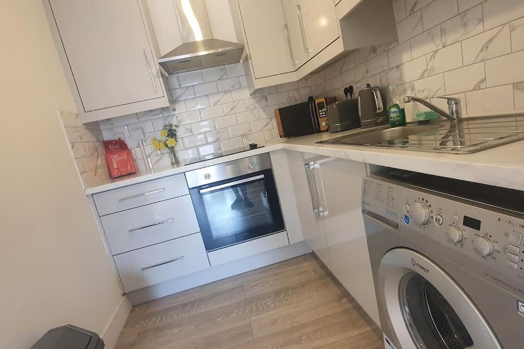 Brick Lane Living Quarters Apartment Лондон Екстериор снимка